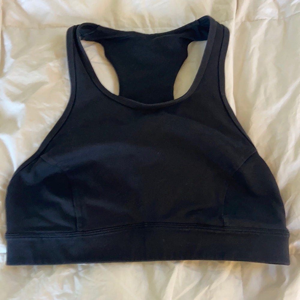 lululemon Sports Bra with Back Pocket!